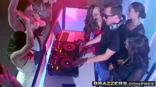 Brazzers – Brazzers Exxtra – The Joys of DJing scene starring Abigail Mac Keisha Grey and Jessy Jone